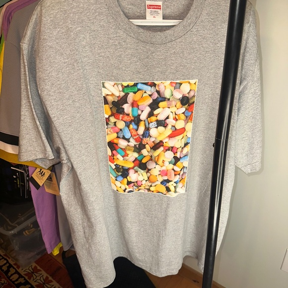 Supreme Pills Tee Heather Grey - Picture 3 of 4